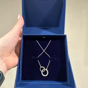 NWT Blue Nile 18" Infinity Ring Necklace In Sterling Silver (1 Mm)